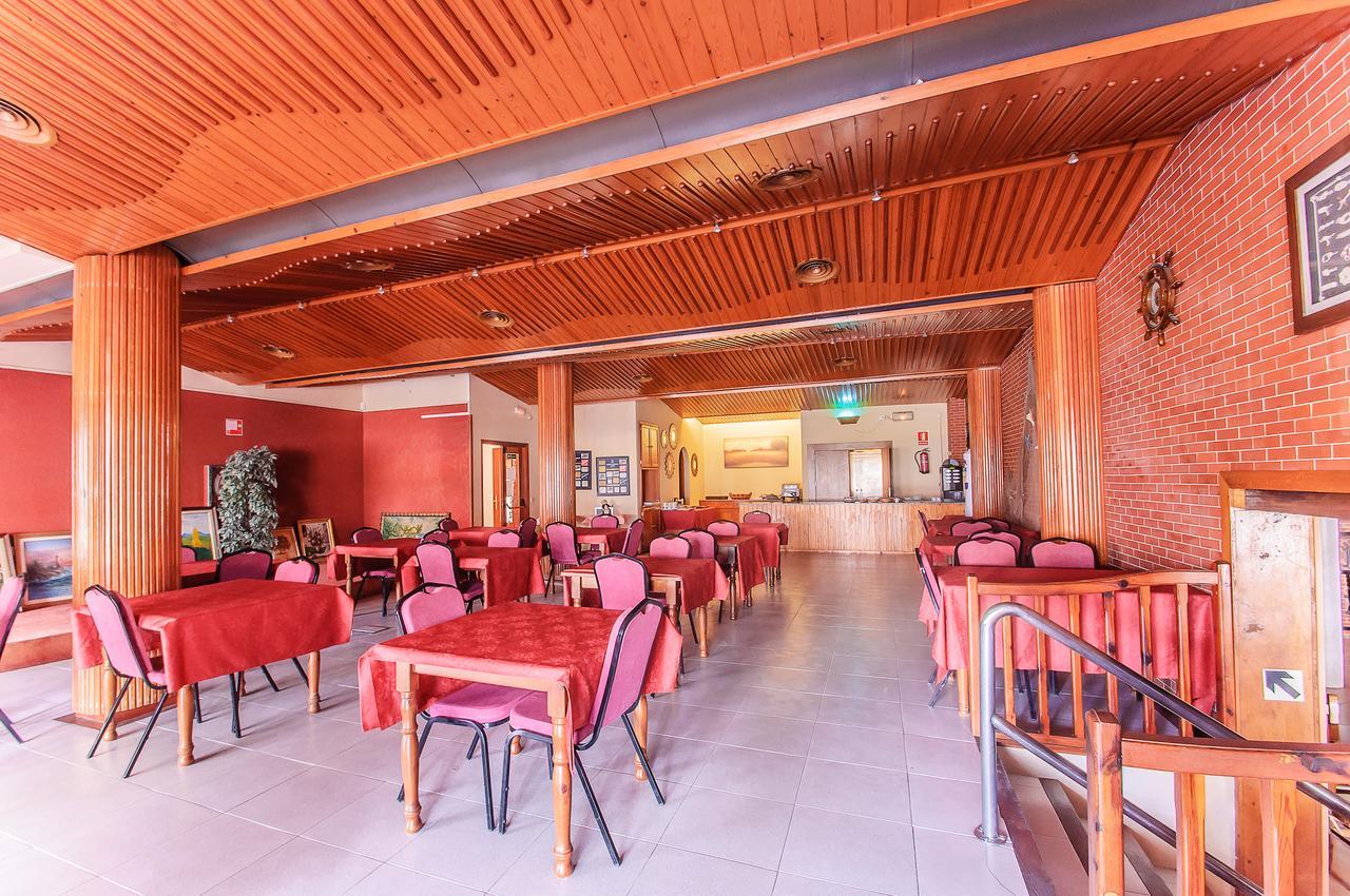 אמפוריבראבה Hotel Silvia מראה חיצוני תמונה